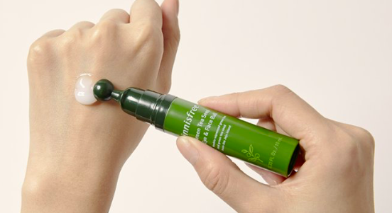 Thanh Lăn Mặt Và Mắt INNISFREE Green Tea Seed Eye & Face Ball 3