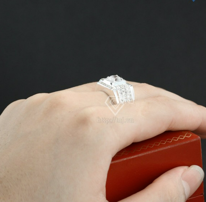 Nhẫn Bạc Nam Đính Đá TNJ 4