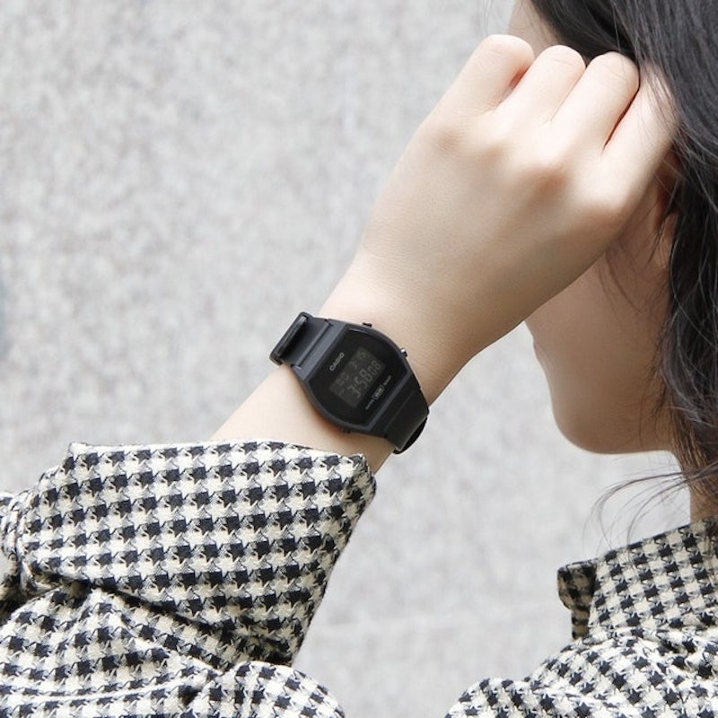 Đồng Hồ Nữ Casio Dây Nhựa 3