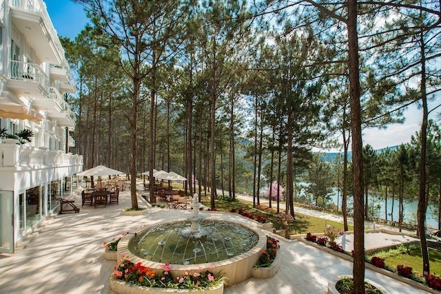 Cereja Hotel & Resort Dalat 1