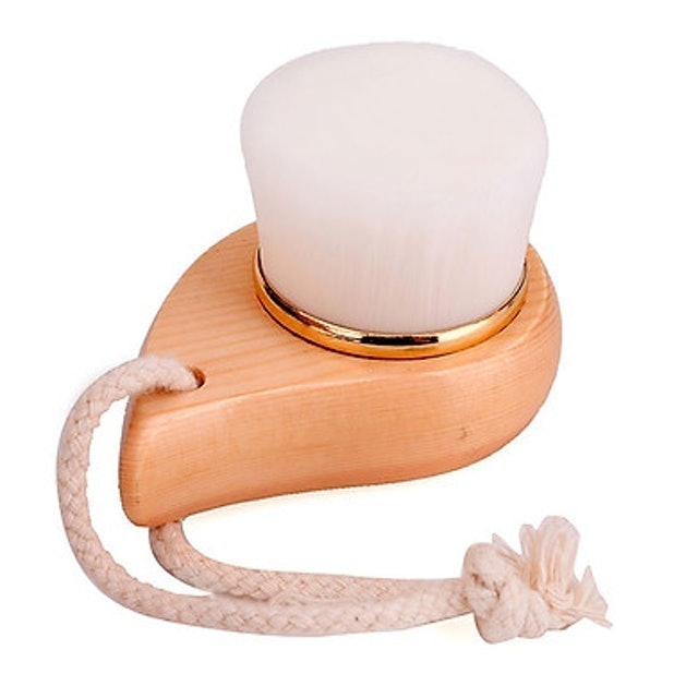 Cọ Rửa Mặt Cán Gỗ 1