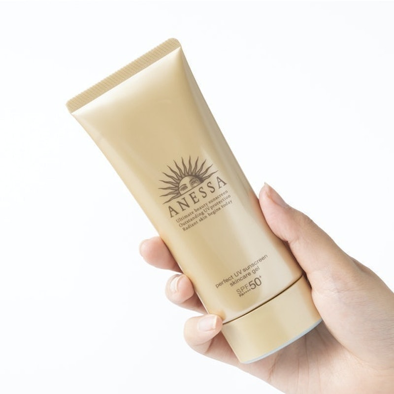 ANESSA Perfect UV Skin Care Gel 4