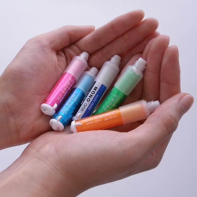 Bút Gôm Tẩy Vặn MONO One Eraser 4