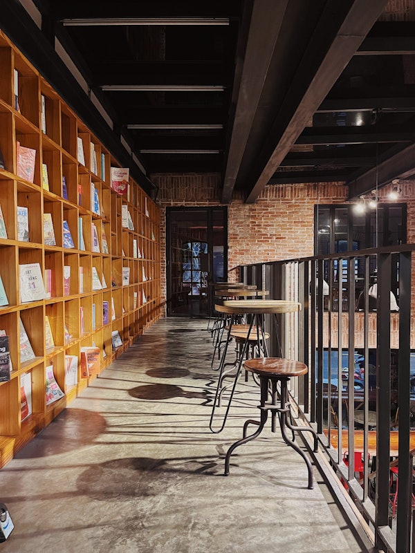 Cafe Sách Nhã Nam Books N' Coffee 4