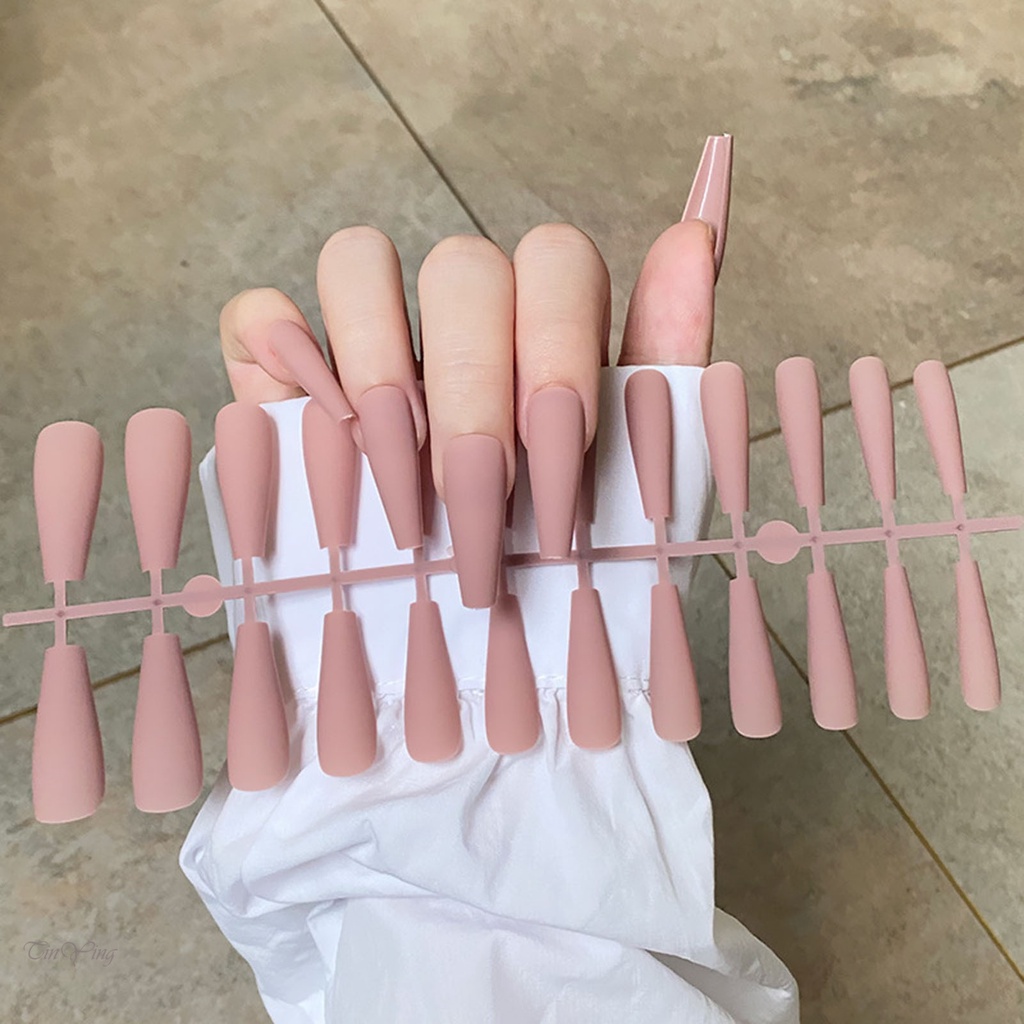 Móng Tay Giả Nhám Siêu Dài 1