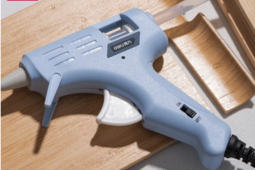 Súng Bắn Keo Nến Silicon Deli 2