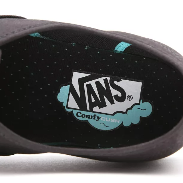 Vans Classic ComfyCush Authentic 4