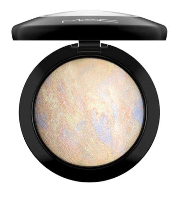 Mineralize Skinfinish 1