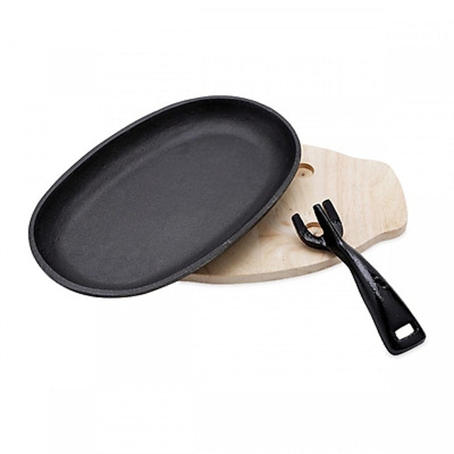 Chảo Gang Oval Chống Dính Kèm Đế Gỗ  1