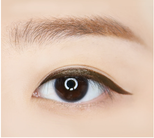 Kẻ Mắt Merzy Another Me The First Pen Eyeliner 4