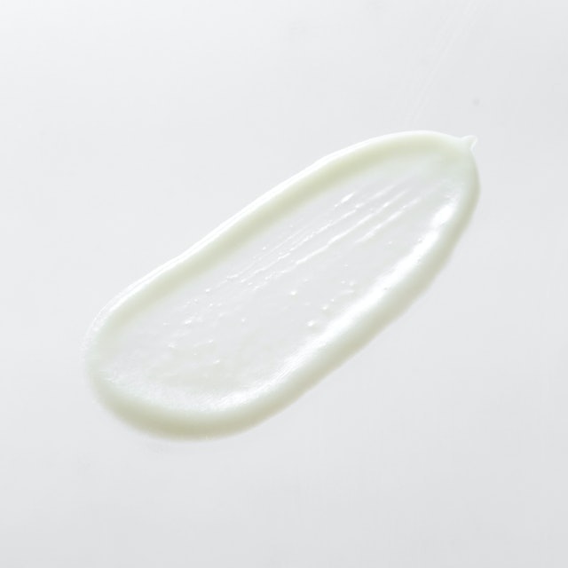 Biore UV Aqua Rich Watery Essence 5
