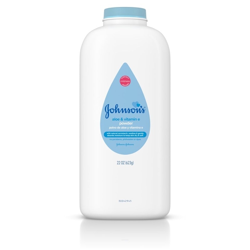 Phấn Em Bé Johnson's Baby Aloe & Vitamin E 1