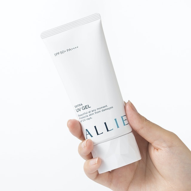 Allie Extra UV Gel 2