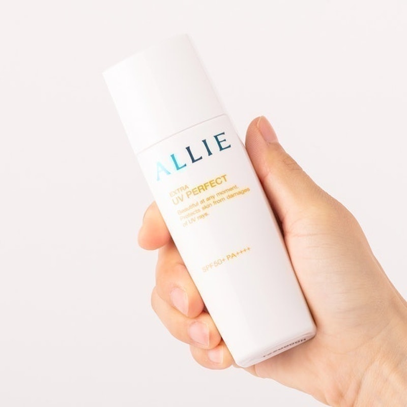 Allie Extra UV Perfect 4