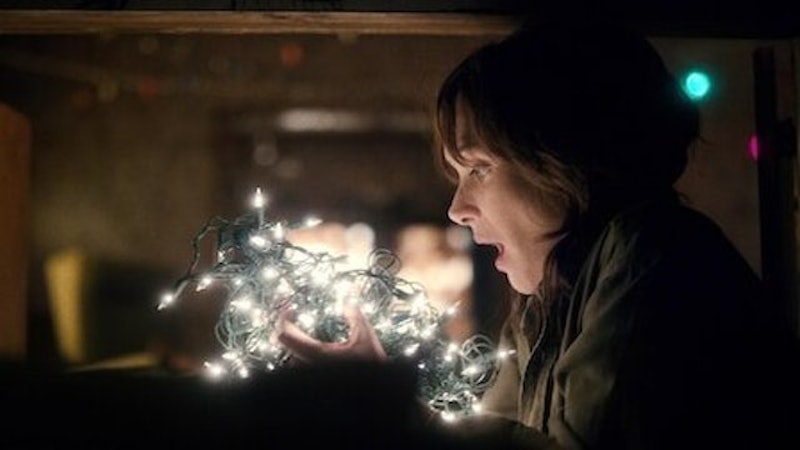 Stranger Things: Cậu Bé Mất Tích 2