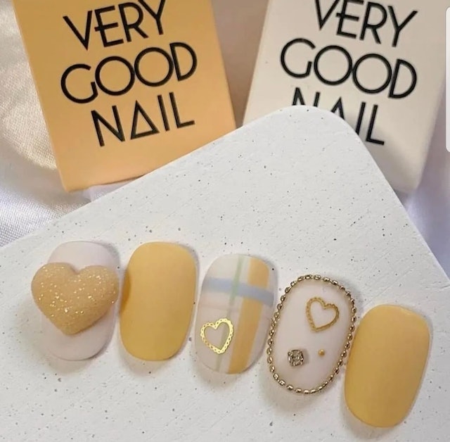 Hari Nail Studio  2