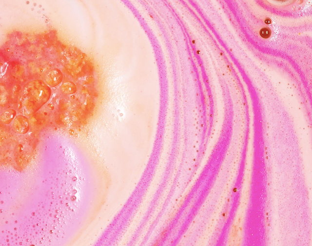 Peachy Bath Bomb 2