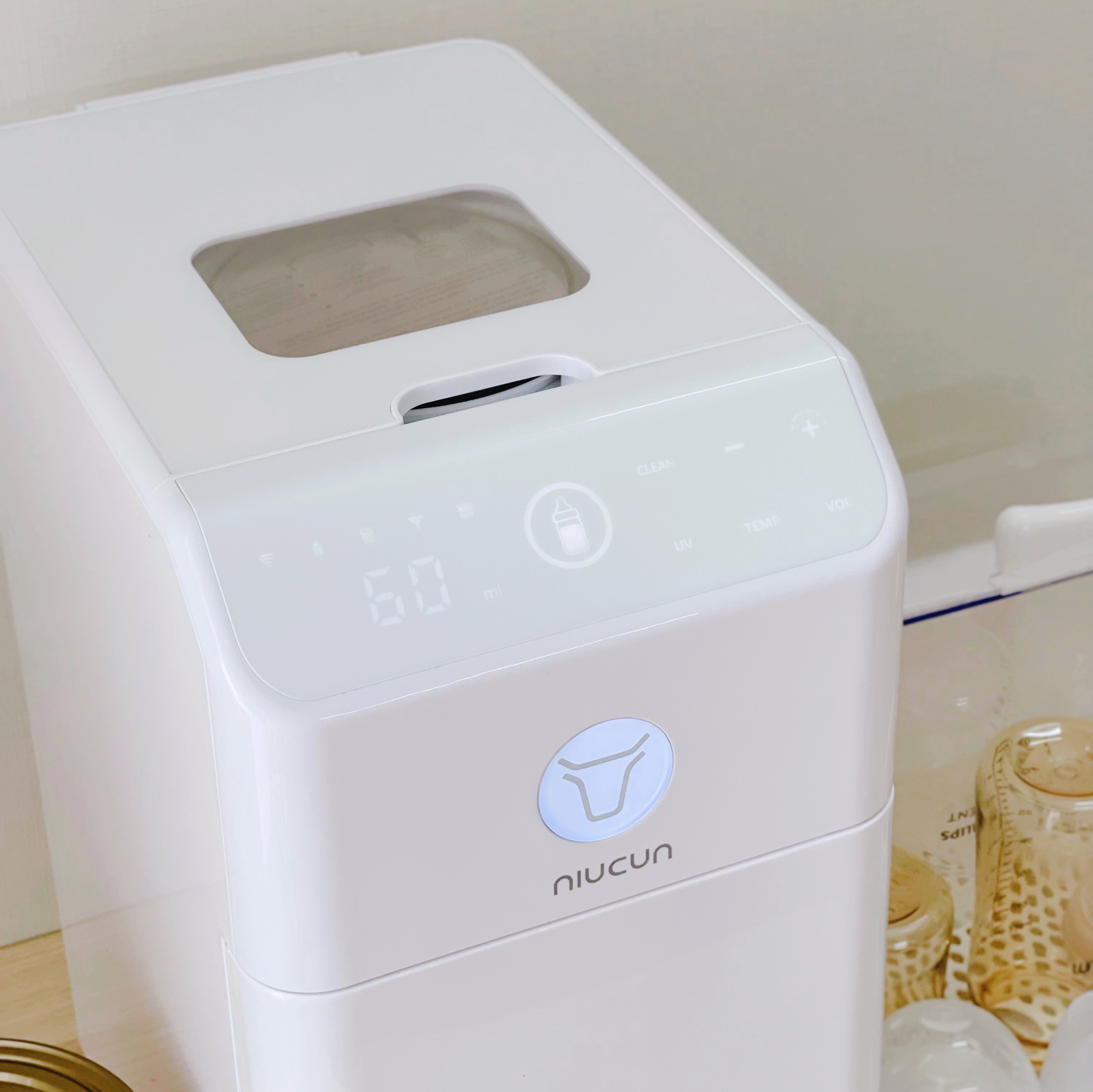 Máy Pha Sữa Niucun Pro 2