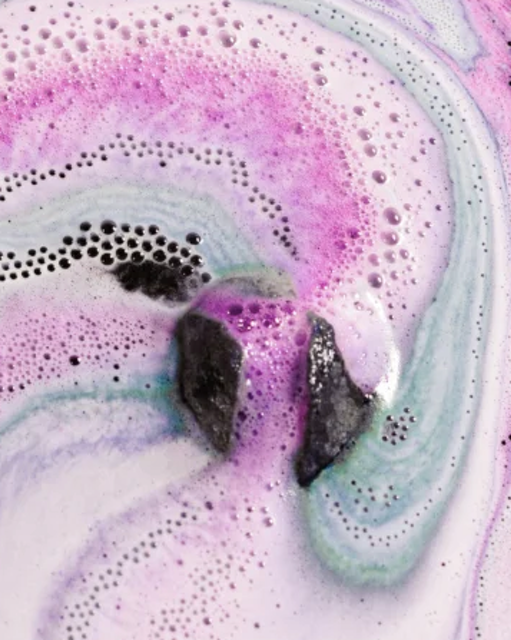 Black Rose Bath Bomb 2