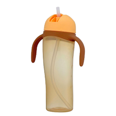 Bình Uống Nước Tay Cầm Có Ống Hút Pigeon 330 mL