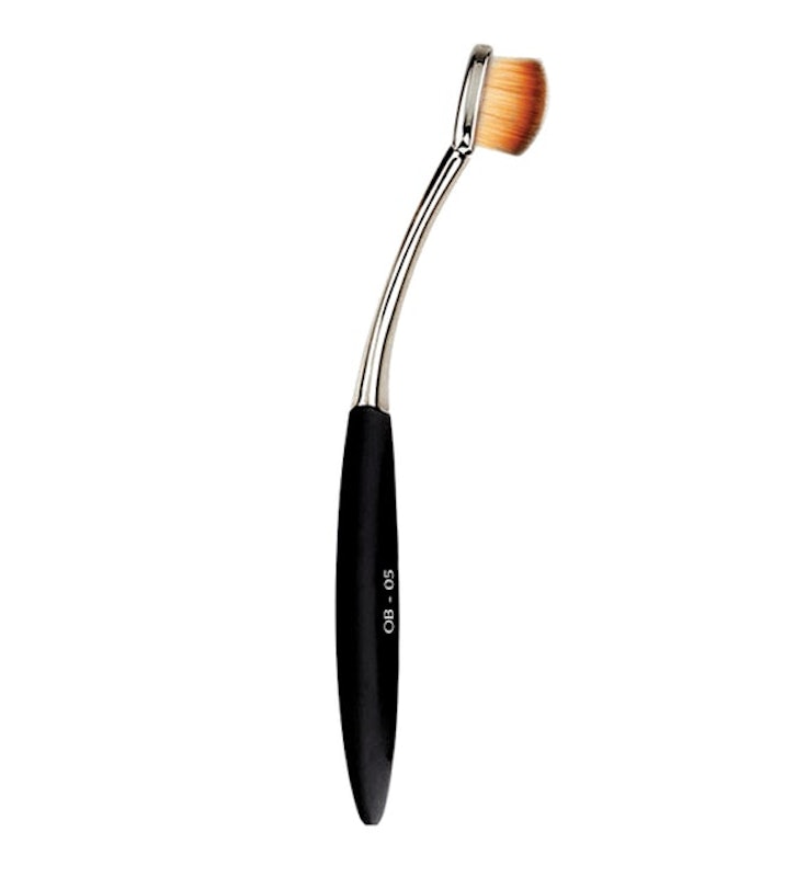 Cọ Che Khuyết Điểm Lớn VACOSI Contour & Conceal Brush 1