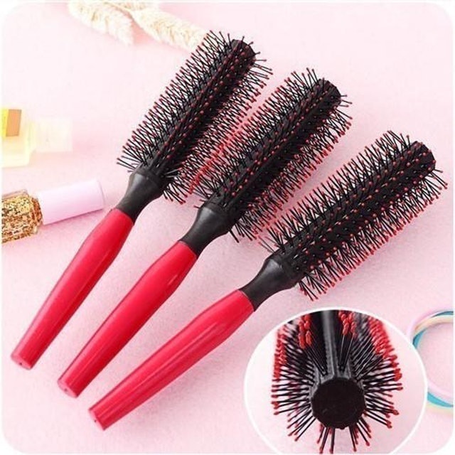 Lược Tròn Nhựa Đa Năng 1