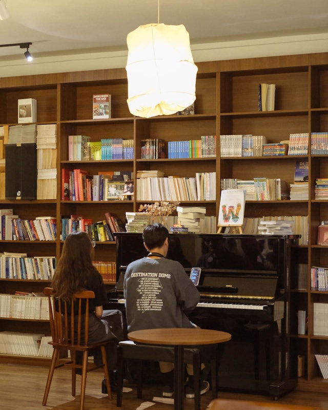 Cafe Sách Bản Cà Phê 4