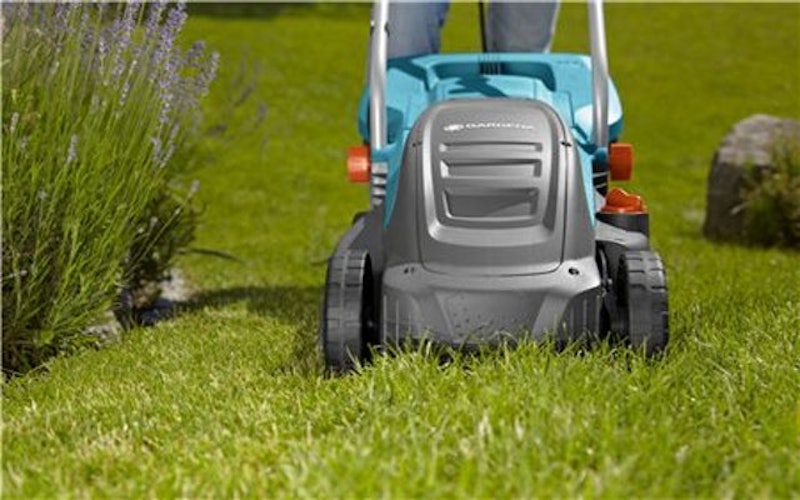 Máy Cắt Cỏ Điện Gardena PowerMax 1200/32 3