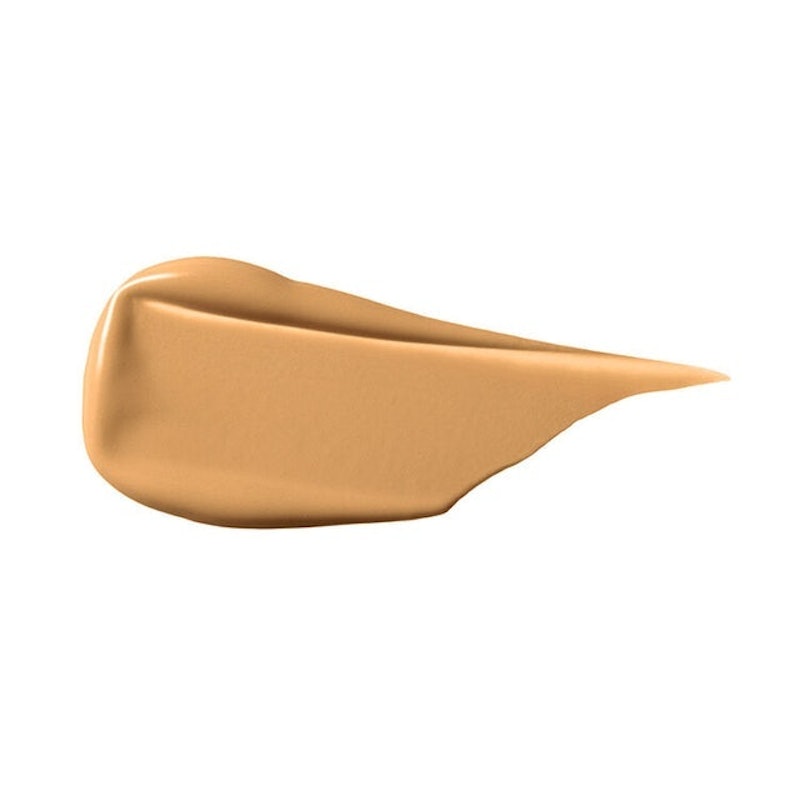 Natural Radiant Longwear Foundation 2