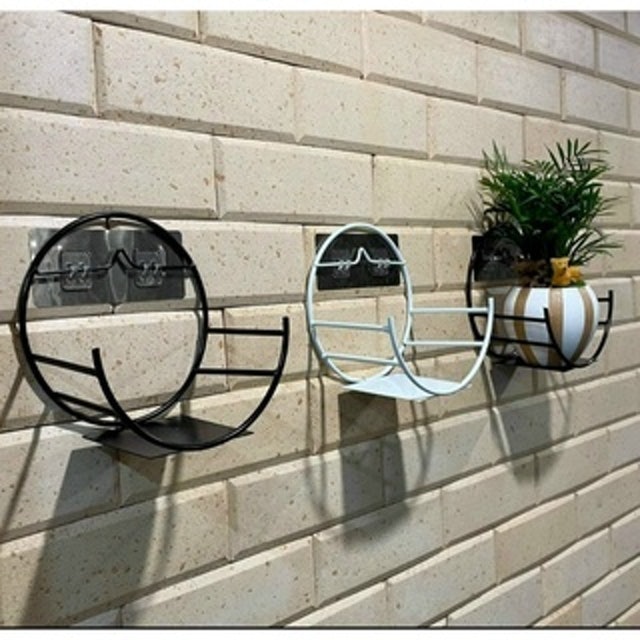 Giá Treo Cây Cảnh Dán Tường 3