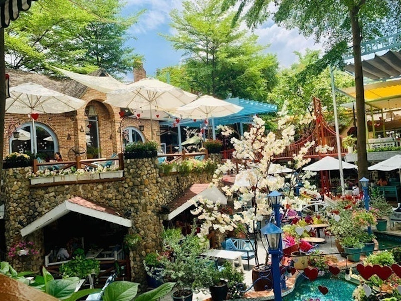 Country Houses Cafe 1