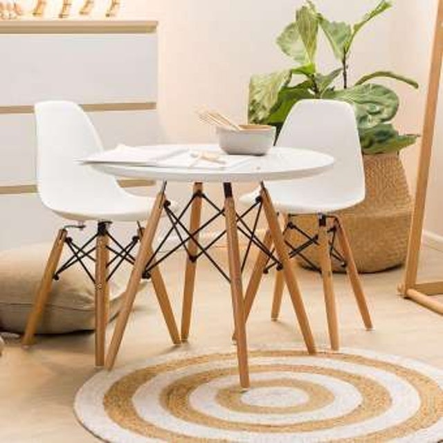 Bộ Bàn Tròn Eiffel 2 Ghế Eames 1