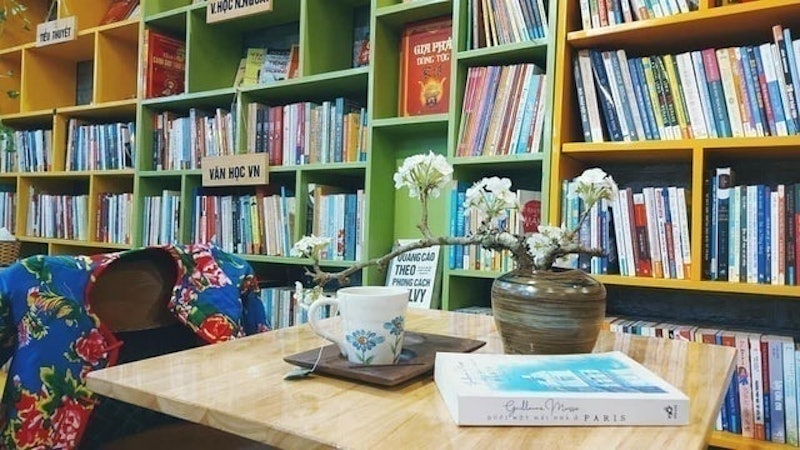 The Book Coffee 1