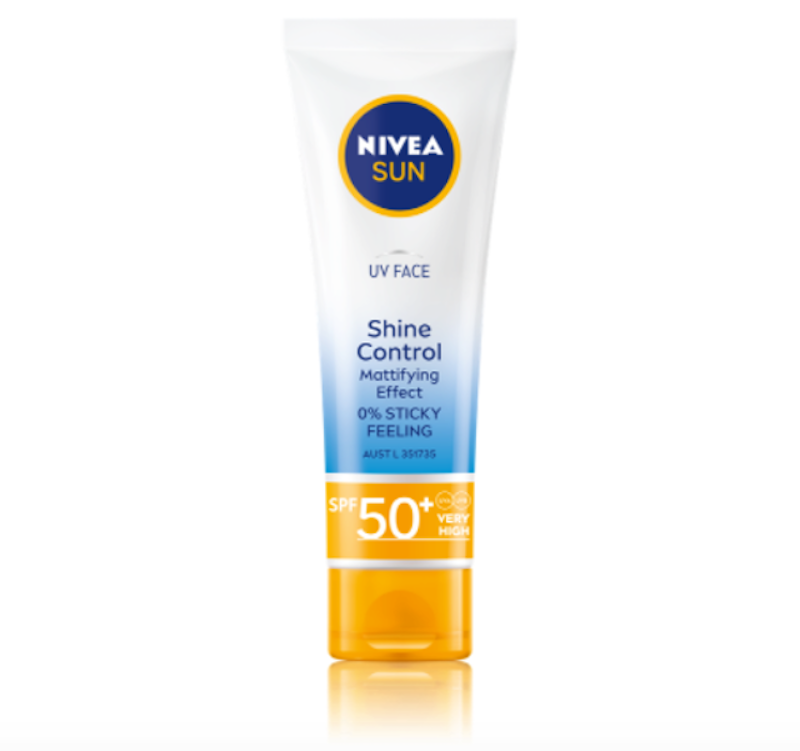 Nivea UV Face Shine Control SPF50 1