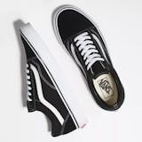 Top 10 Sneaker Nam tốt nhất hiện nay (Adidas, Nike, VANS) 4