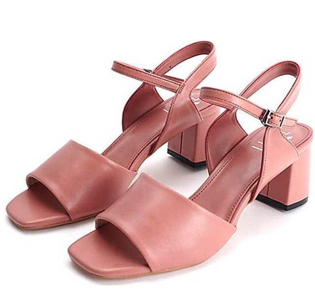 [2024] Top 10 Sandal Nữ đẹp nhất hiện nay (Biti's, JUNO, Erosska) 5