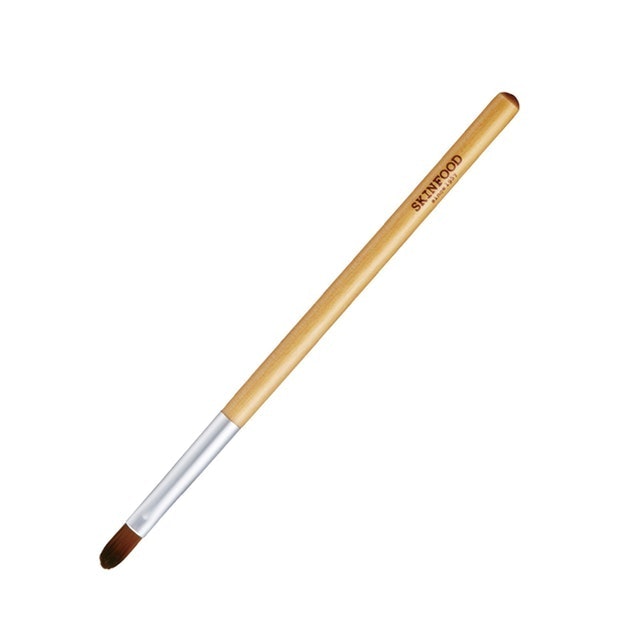 Cọ Che Khuyết Điểm Skinfood Premium Concealer Brush 1