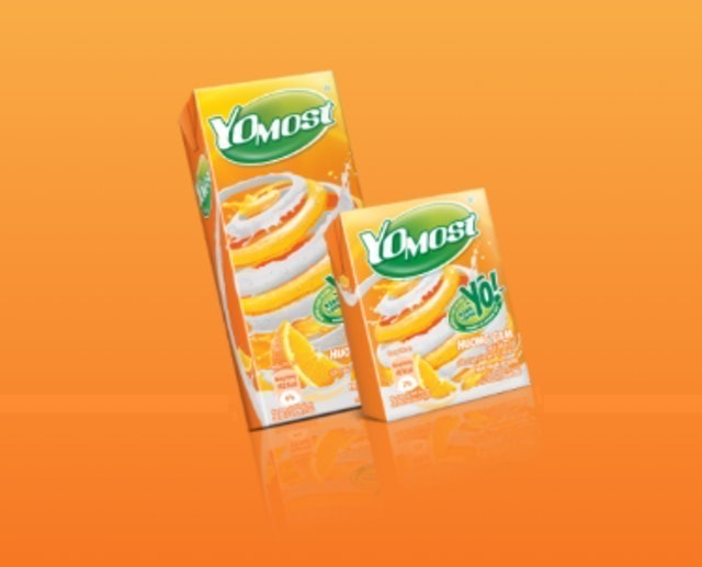 Sữa Chua Uống Yomost 1