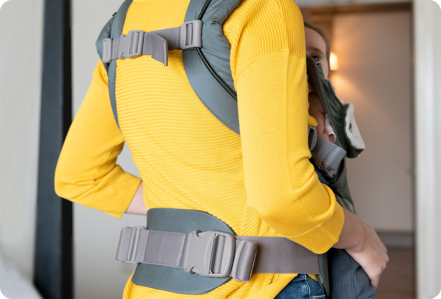 Địu Em Bé Joie Savvy 4