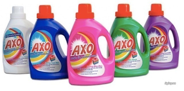 Nước Tẩy Quần Áo Màu Axo 1