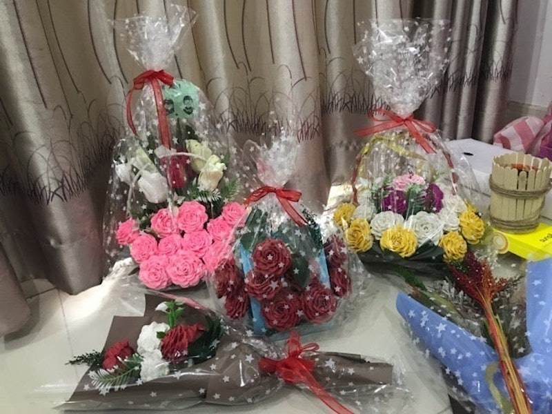 Giấy Kiếng Gói Quà Trong Suốt 2