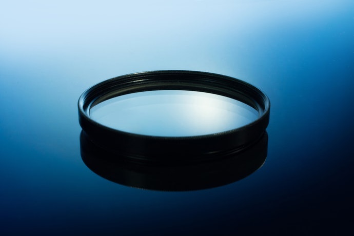 Kính Lọc (Filter) Bảo Vệ Có Cần Thiết?