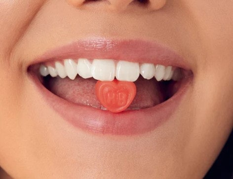 Nếu Cảm Thấy Khó Uống Có Thể Chọn Dạng Kẹo Hoặc Dạng Nước Uống