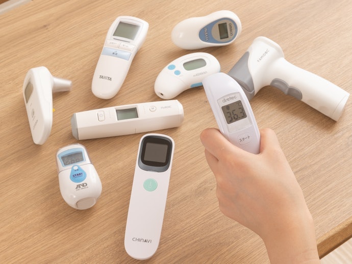Chọn Nhiệt Kế Có Cả 2 Chức Năng Đo Nhiệt Độ