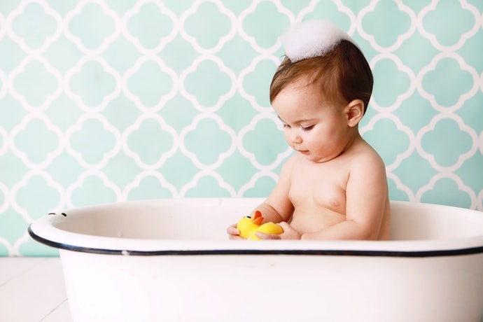 Sữa Tắm Gội 2in1 Và Dầu Gội Cho Bé Có Gì Khác Nhau?