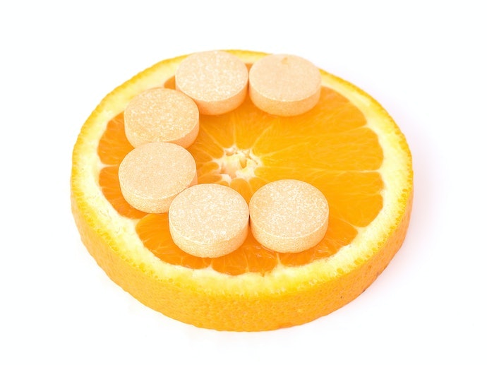 Ưu Tiên Kẹo Có Hàm Lượng Vitamin C Thấp Dưới 50 mg/viên Để Tránh Thừa Vitamin C. Chú Ý Liều Lượng Sử Dụng.