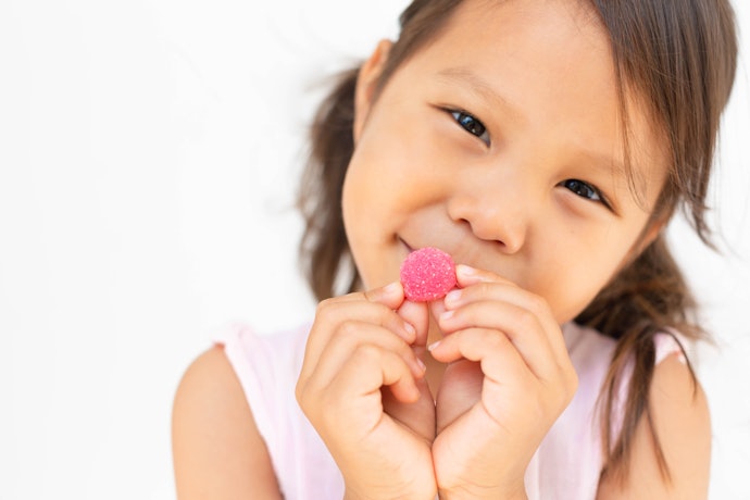 Có Thể Chọn Kẹo Có Thêm Vitamin E, B2 Hay Kẽm Nếu Muốn Bổ Sung Thêm Vitamin