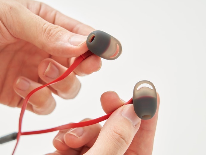 Kiểu Tai Nghe Mở (Inner-ear): Cho Người Muốn Thoải Mái Khi Chơi Lâu