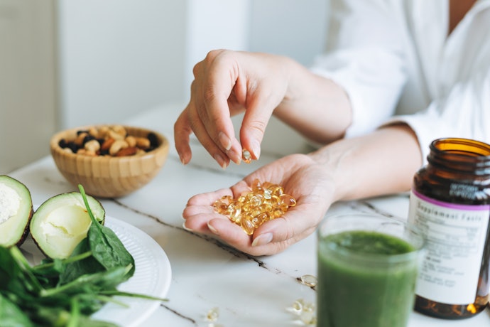 Tăng Hiệu Quả Của Tinh Dầu: Cân Nhắc Sản Phẩm Chứa Vitamin E, Vitamin B6, v.v.