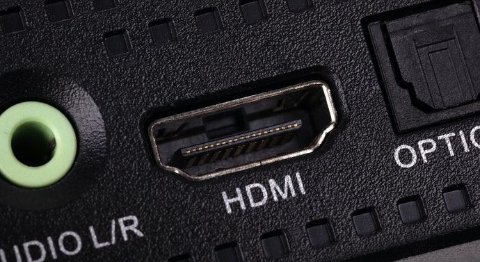 Chọn Sản Phẩm Được Tích Hợp Cổng Kết Nối HDMI Hay Cổng Quang